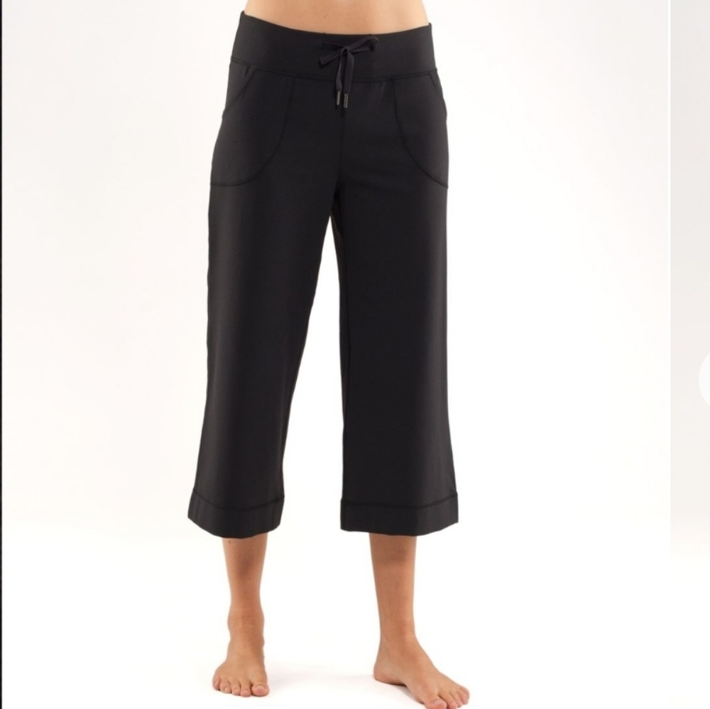 Lululemon Wide Leg Crop Pants 19"